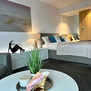 seaside-luxury-apartament.kolobrzeghotels.com/